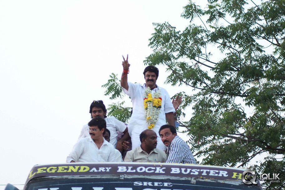 Legend-Movie-Team-Success-Tour